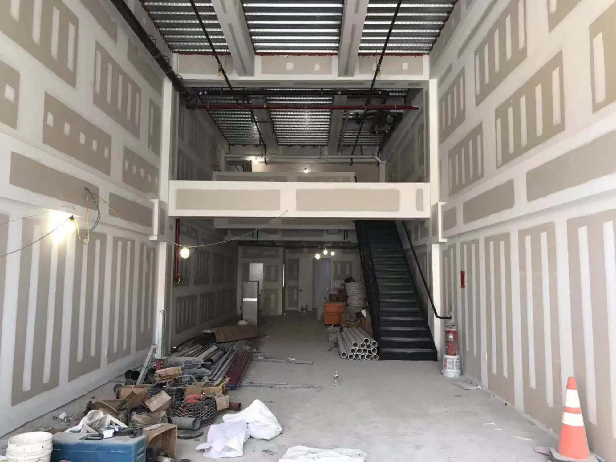 8th Ave — construction progress