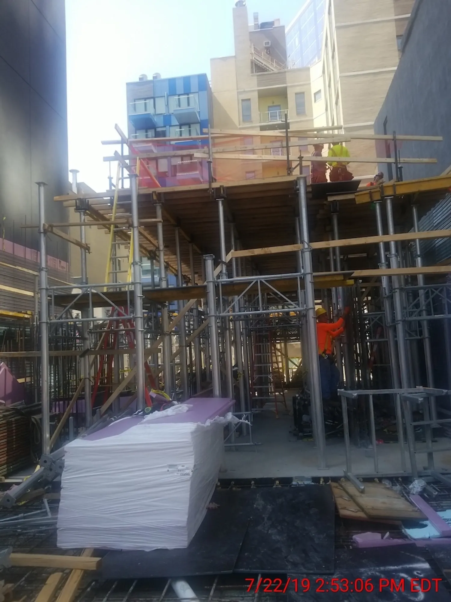 Broadway/Jackson — construction progress