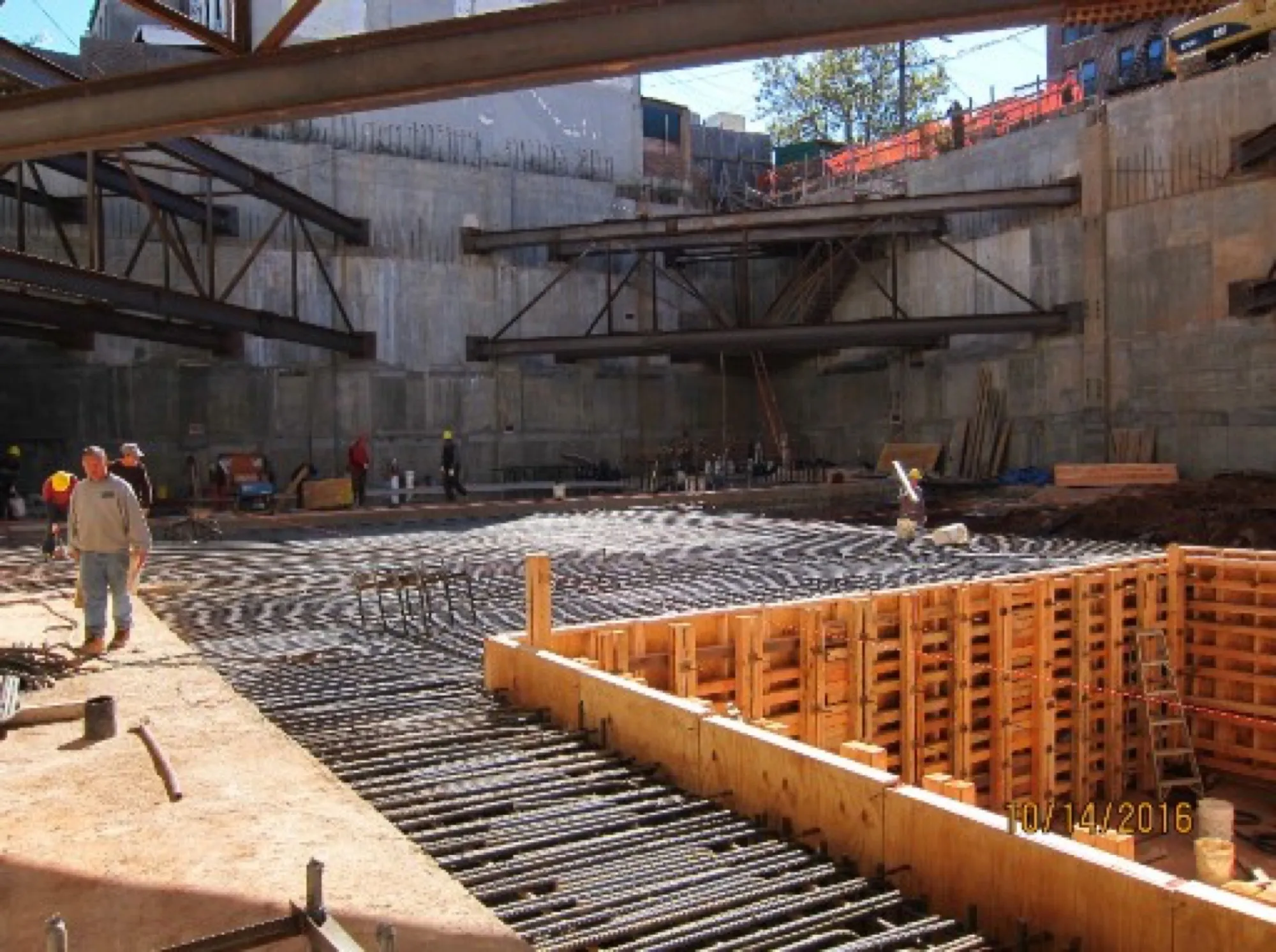 8th Ave — construction progress