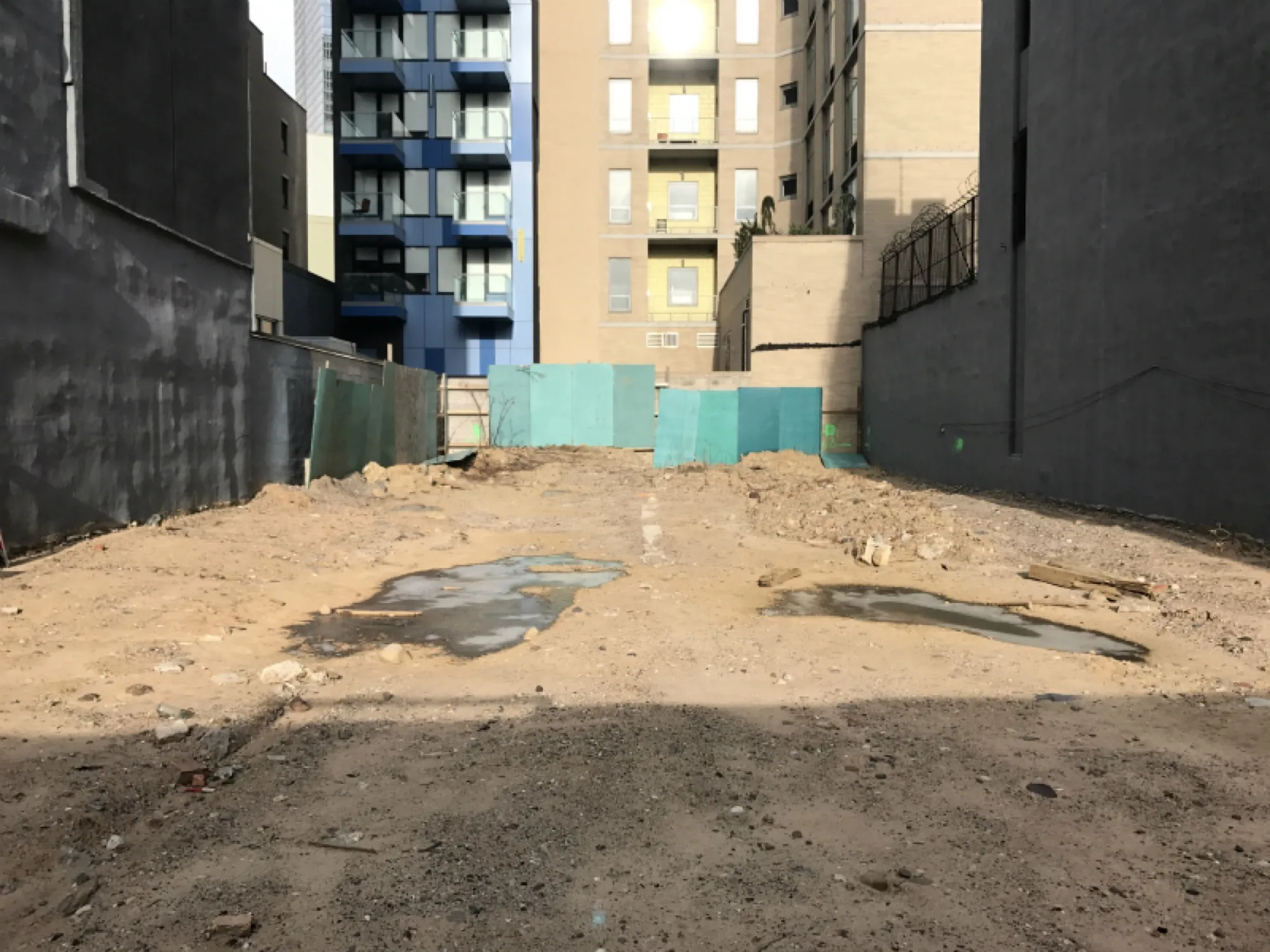 Broadway/Jackson — construction progress