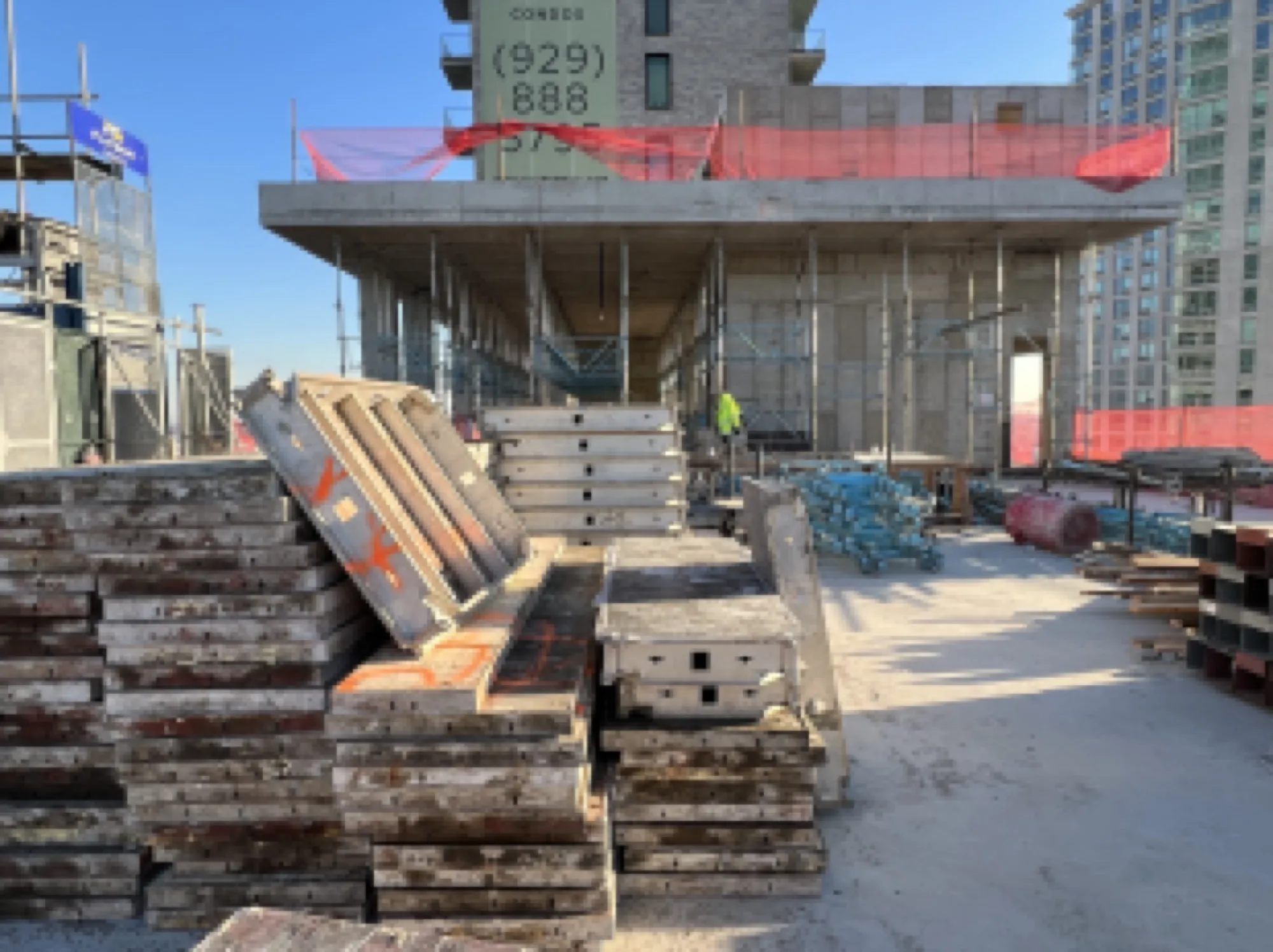 Davis/Union — tiến độ xây dựng