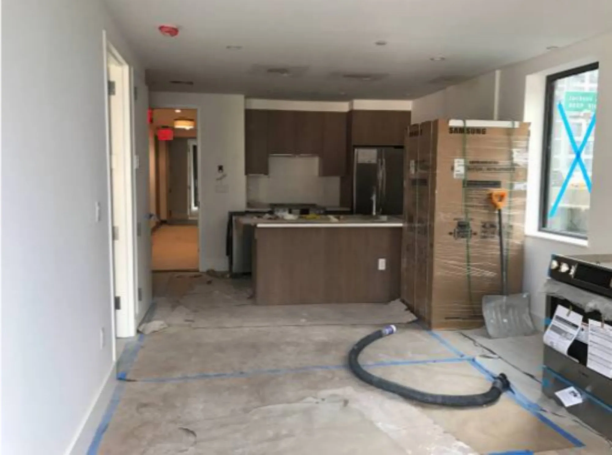 One LIC — construction progress
