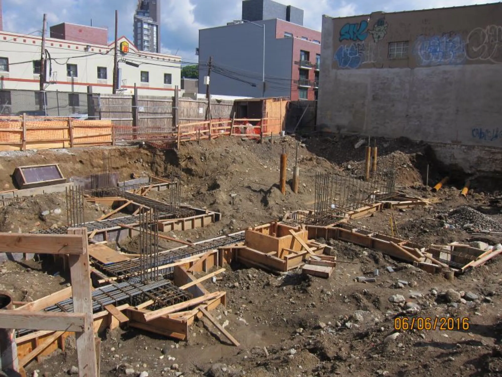 Broadway/Jackson — construction progress