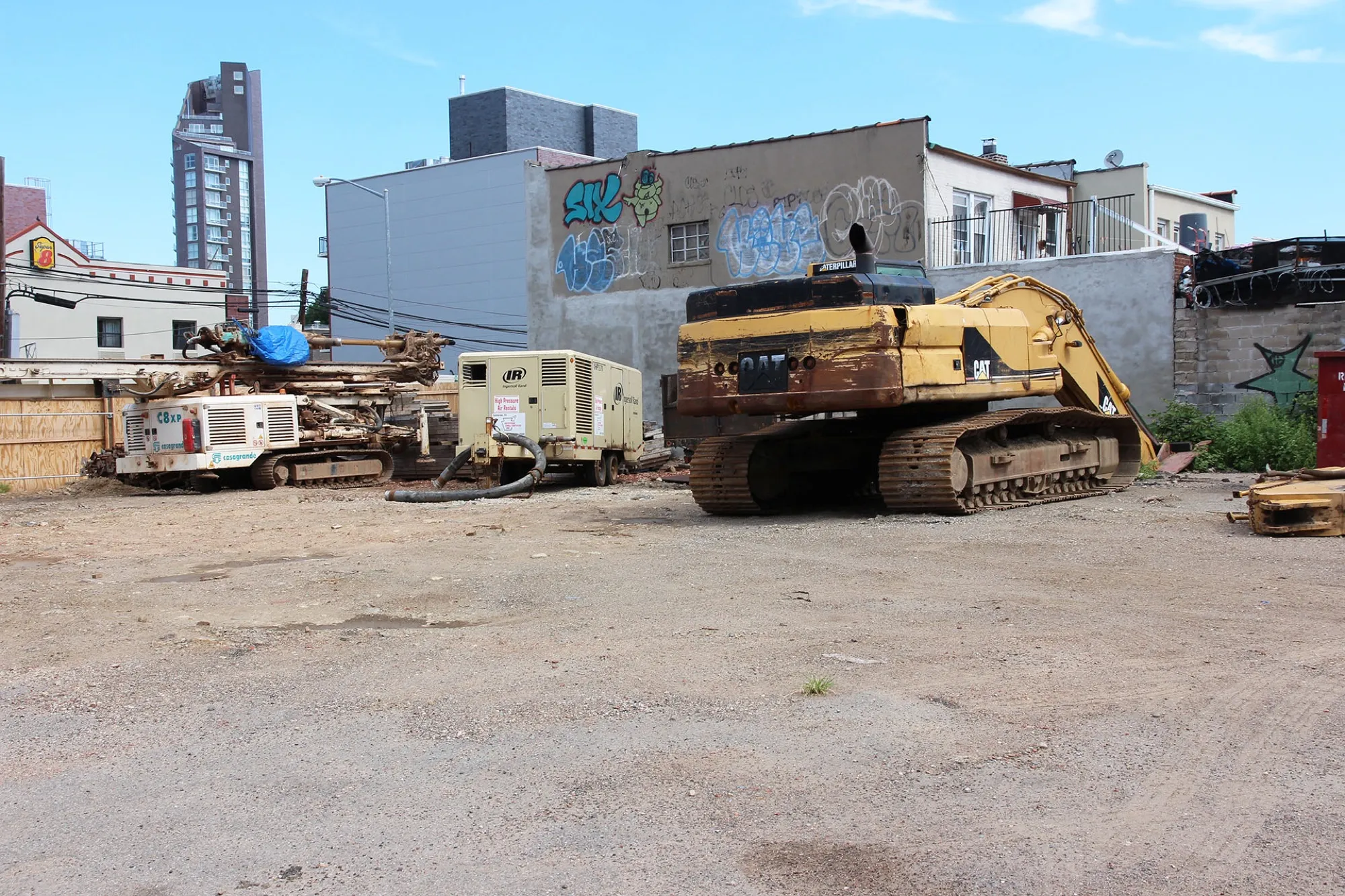 Broadway/Jackson — construction progress