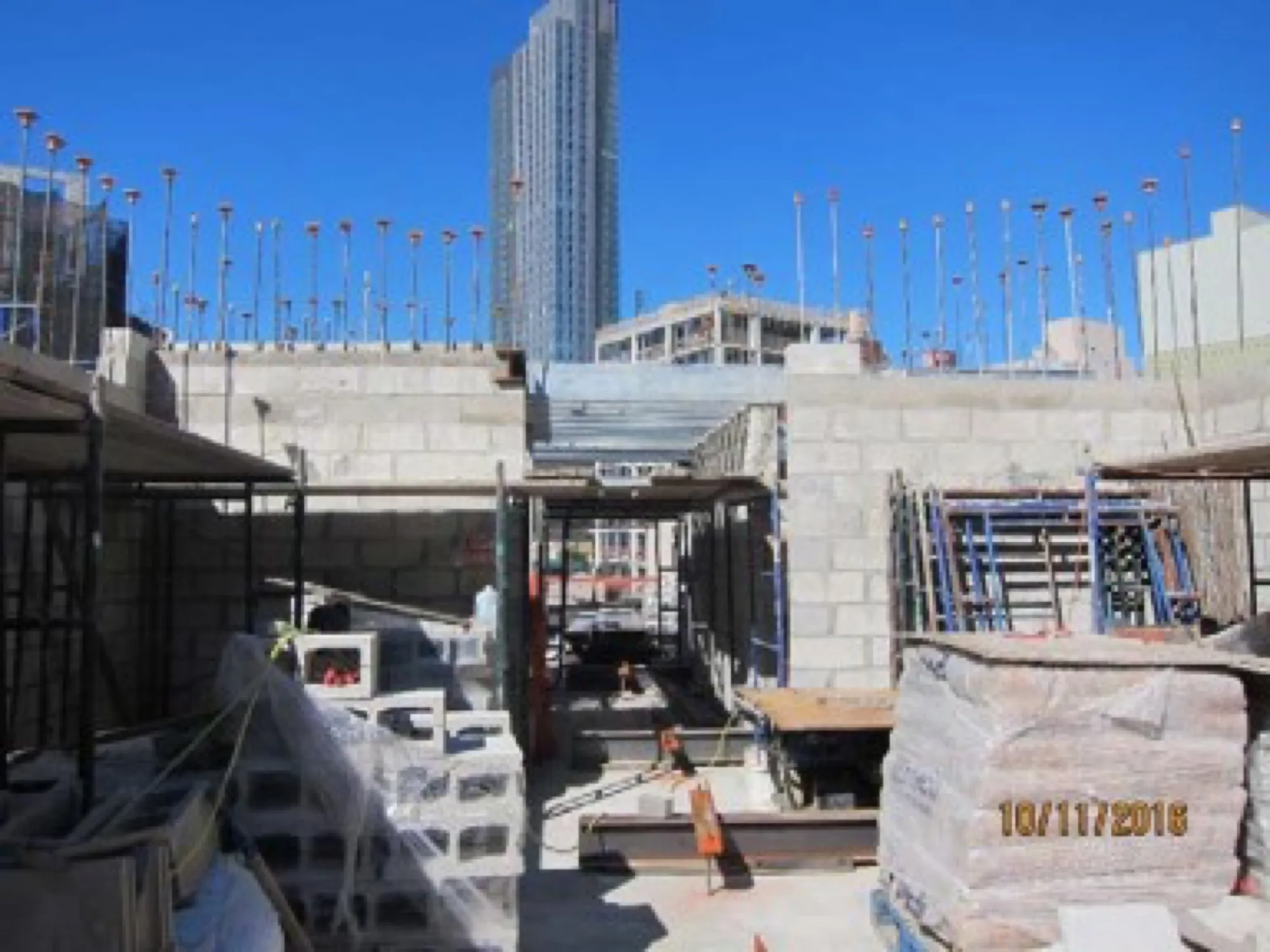 One LIC — construction progress